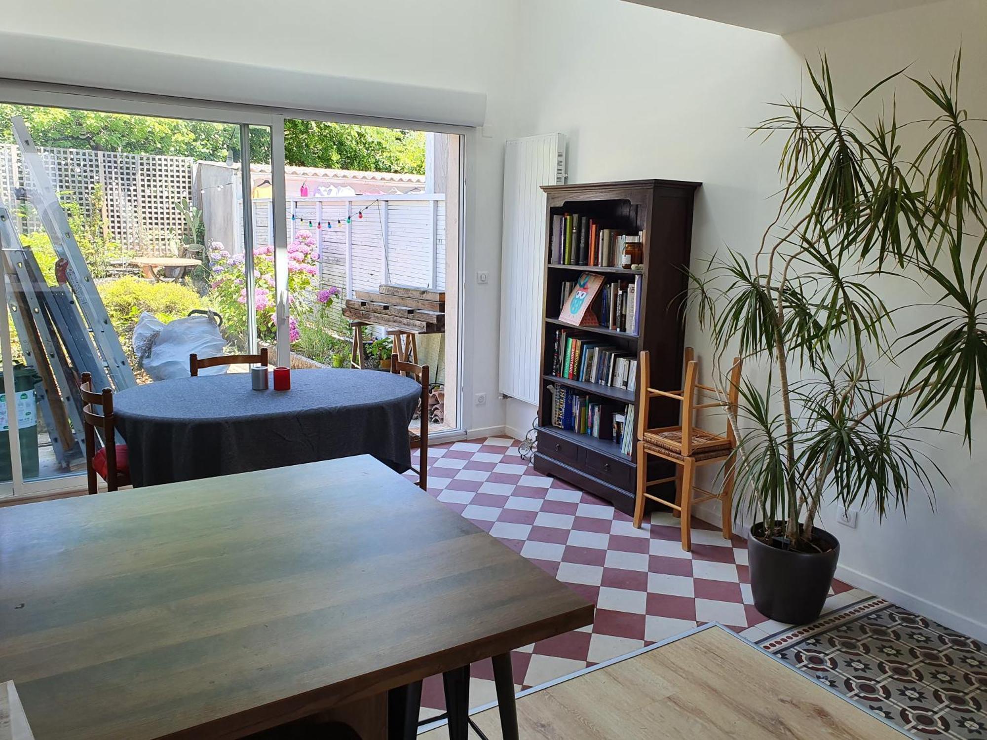 בורדו Chambre Privee Chez L'Habitant En Colocation Dans Agreable Maison Avec Jardin - A Private Room In A Shared House With Garden מראה חיצוני תמונה